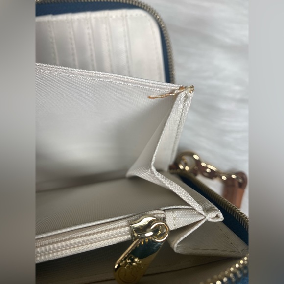 Spartina 449 Lighthouse Wallet Wristlet - Picture 9 of 16